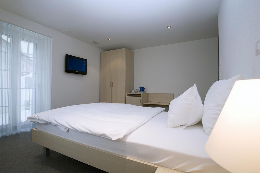 Hotel Ochsen Uster Δωμάτιο φωτογραφία